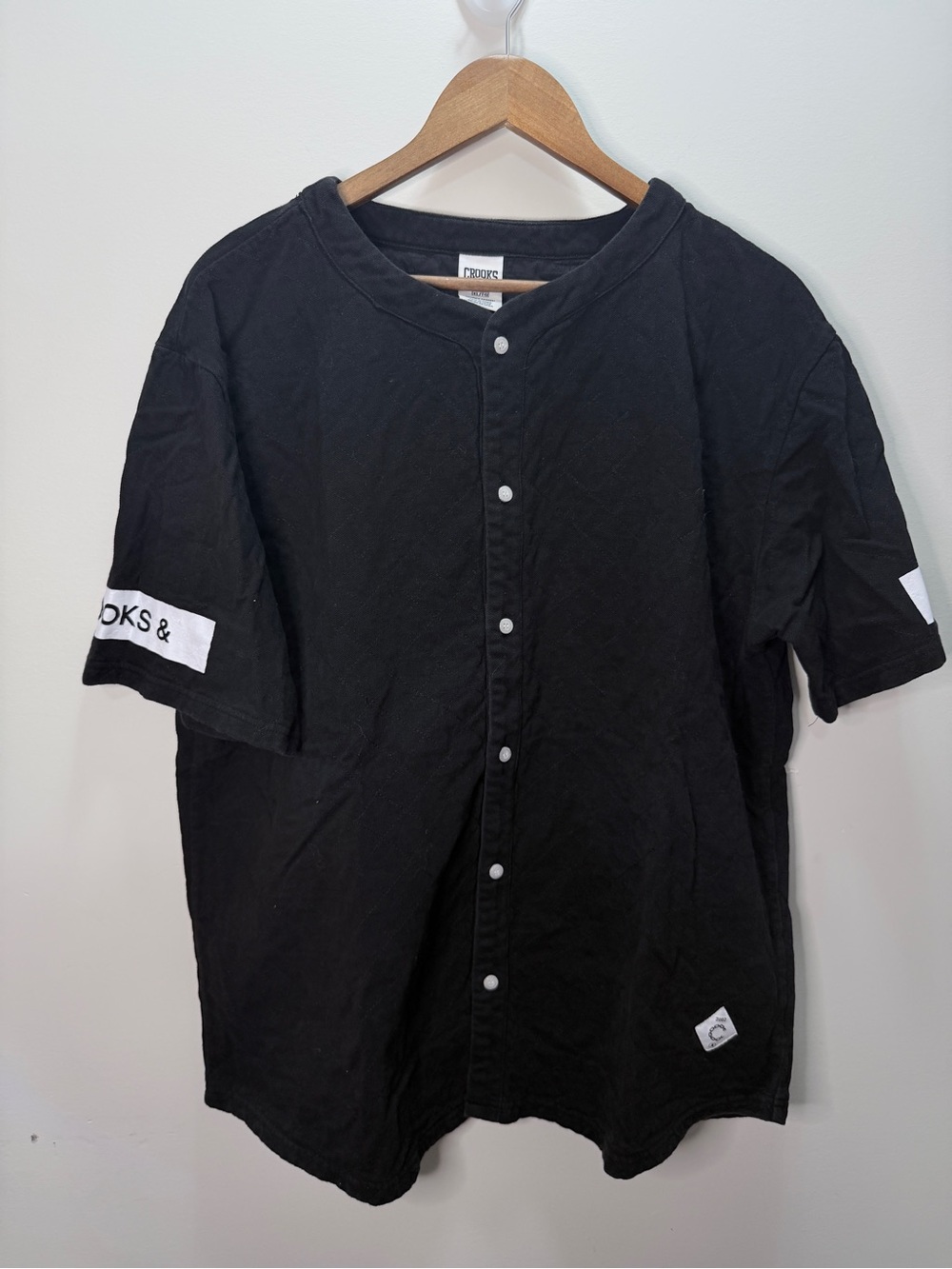 Y2K Crooks & Castles Black Short-Sleeve Snap Baseball Jersey 29x24
